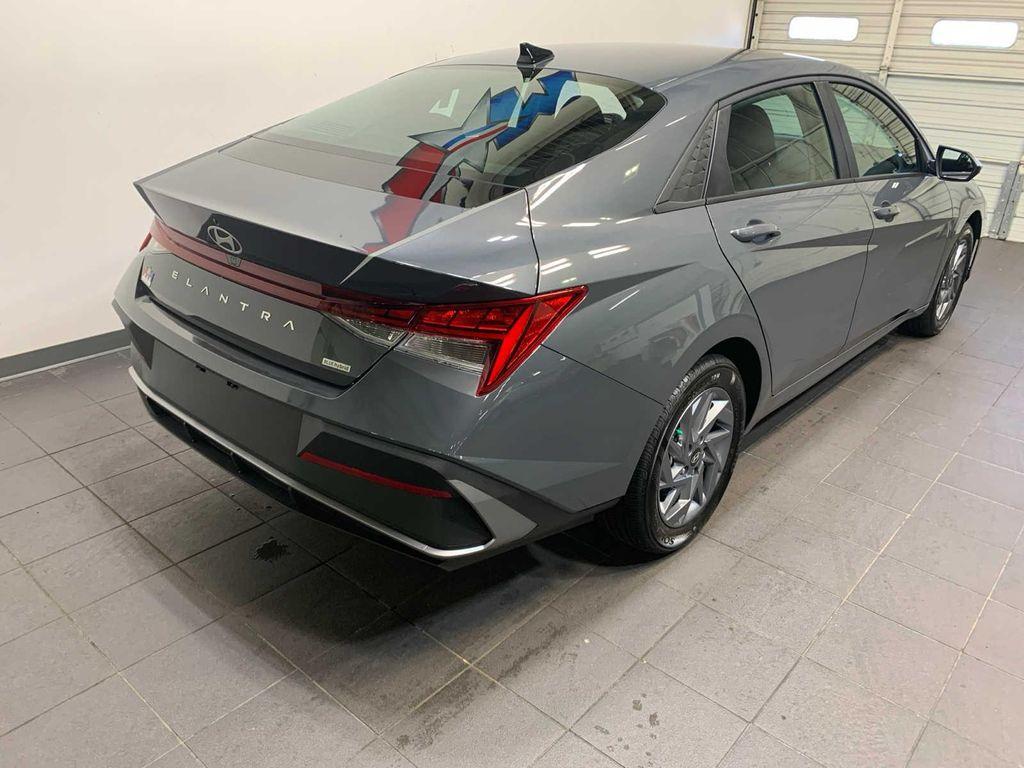 new 2026 Hyundai ELANTRA HEV car, priced at $26,294