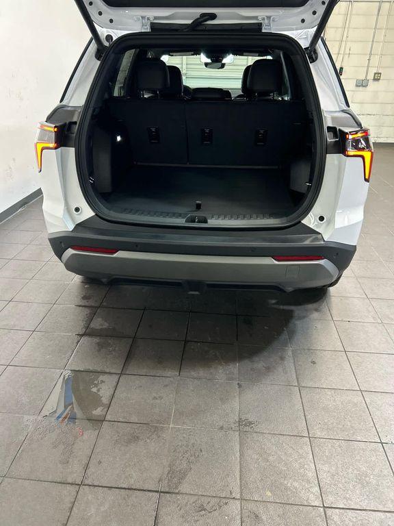 new 2026 Chevrolet Equinox car, priced at $37,495