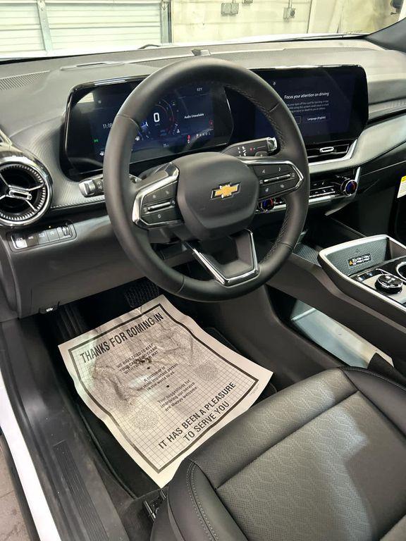 new 2026 Chevrolet Equinox car, priced at $37,495