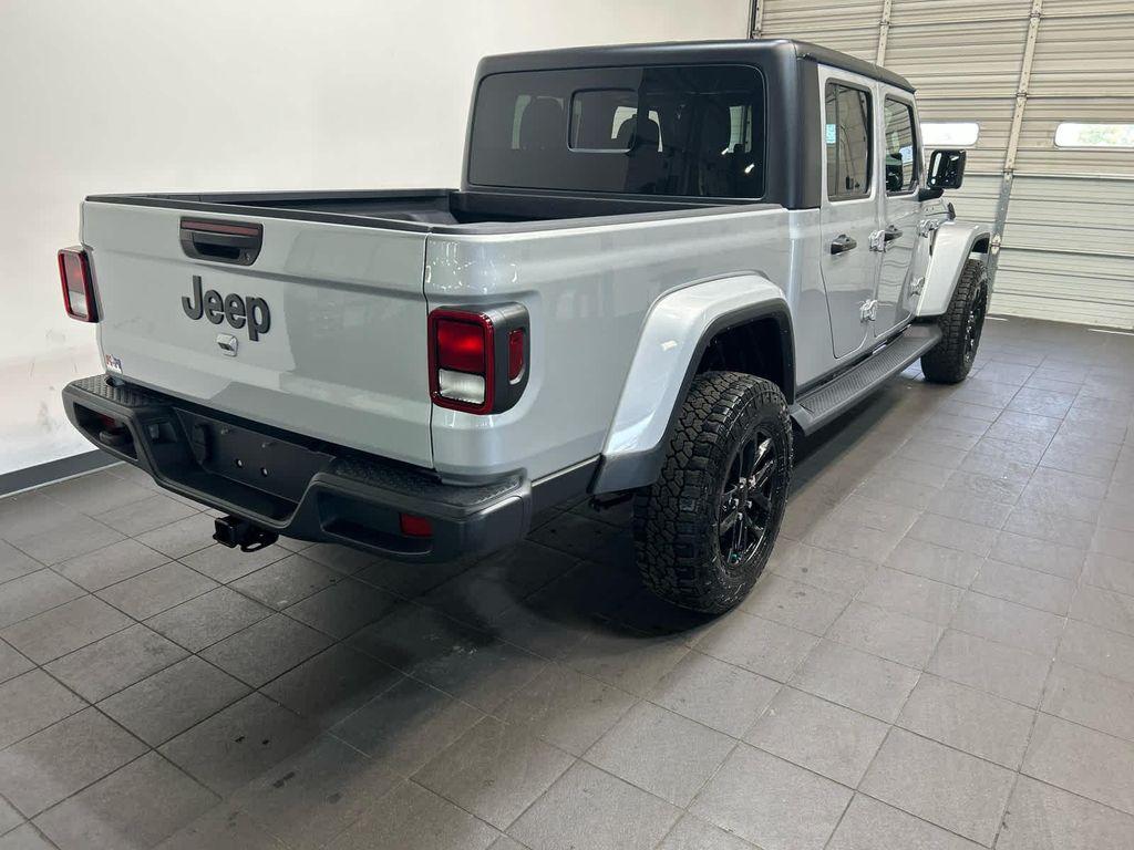 used 2023 Jeep Gladiator car, priced at $32,486