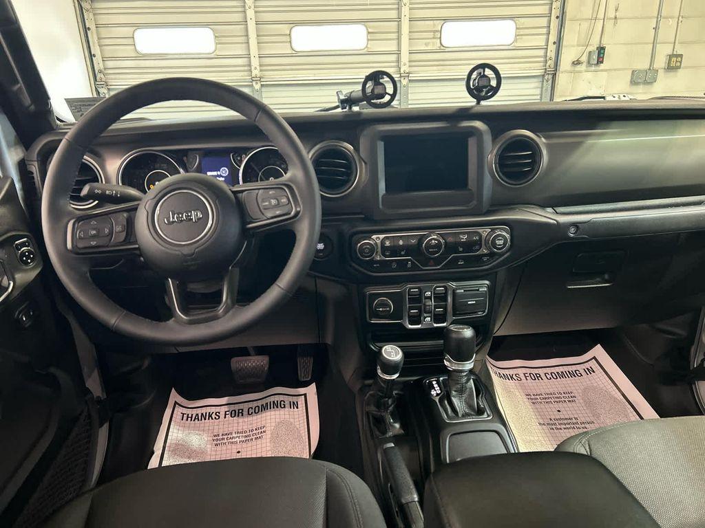 used 2023 Jeep Gladiator car, priced at $32,486