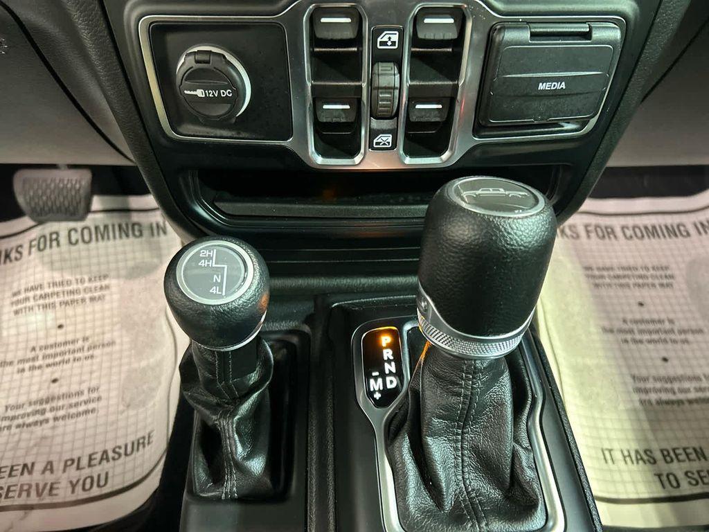 used 2023 Jeep Gladiator car, priced at $32,486
