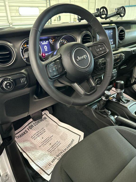 used 2023 Jeep Gladiator car, priced at $32,486
