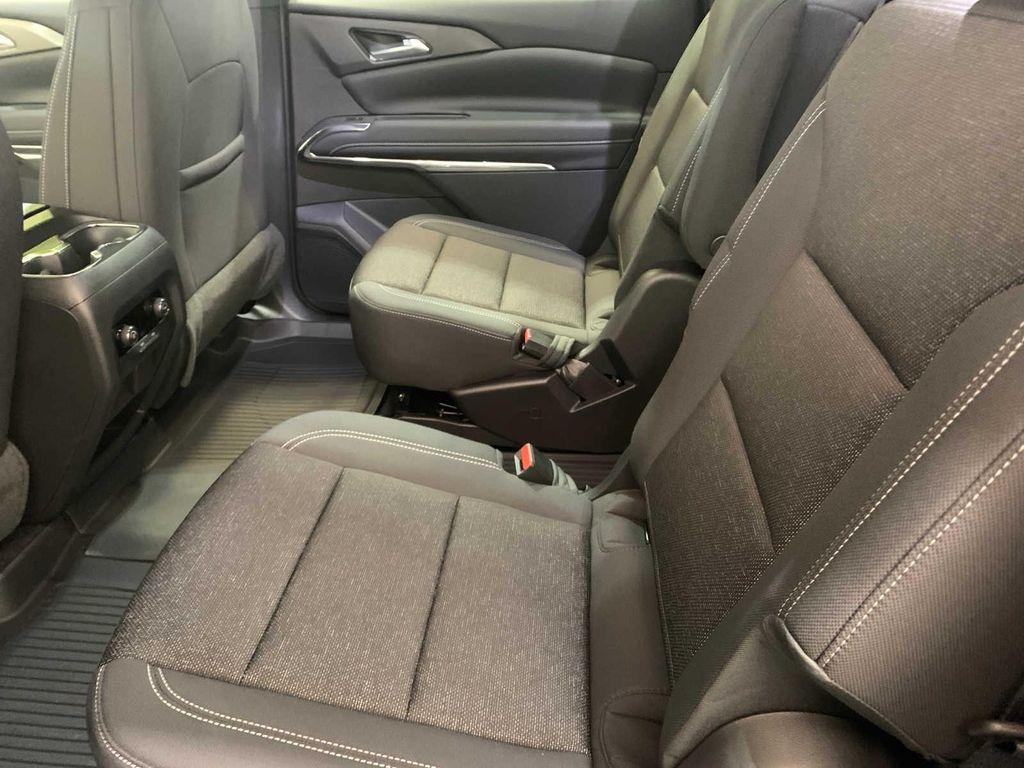 new 2026 Chevrolet Traverse car, priced at $47,730