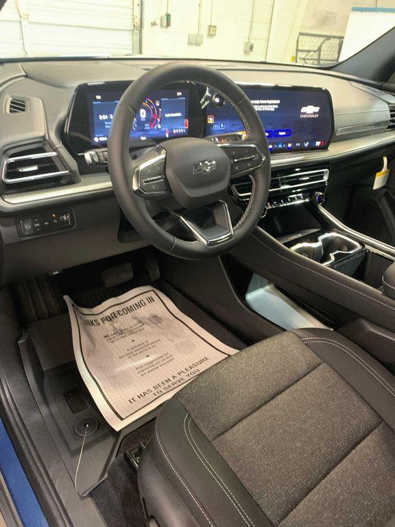 new 2026 Chevrolet Traverse car, priced at $47,730