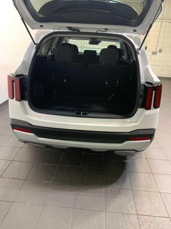 new 2026 Kia Sorento car, priced at $34,052