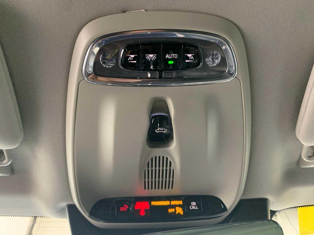 used 2019 Volvo XC90 car, priced at $22,689