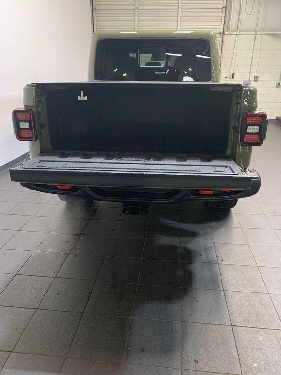 new 2026 Jeep Gladiator car, priced at $70,692