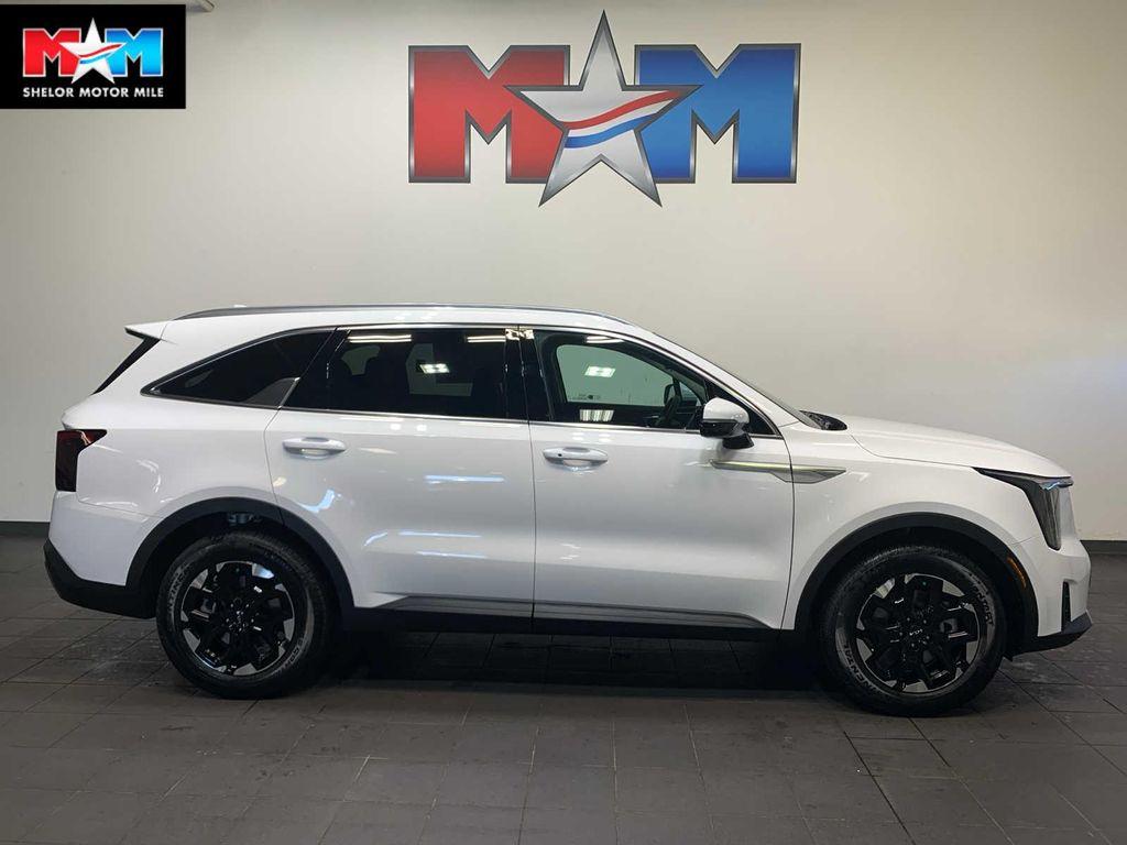 new 2026 Kia Sorento car, priced at $37,559