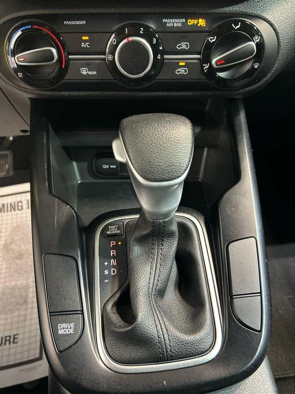 used 2022 Kia Soul car, priced at $17,489