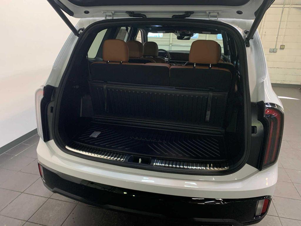 new 2025 Kia Telluride car, priced at $50,693