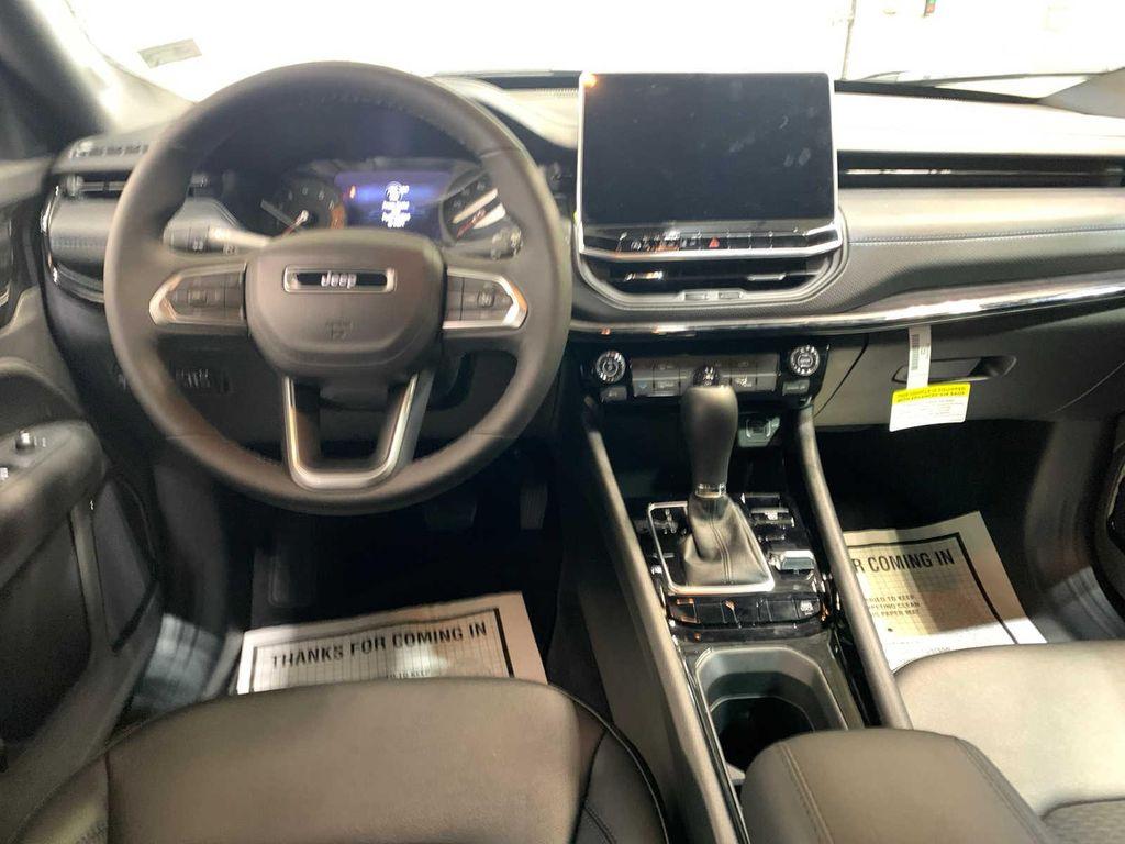 new 2026 Jeep Compass car, priced at $31,390