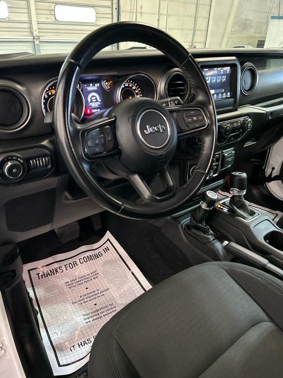 used 2022 Jeep Wrangler Unlimited car, priced at $27,684