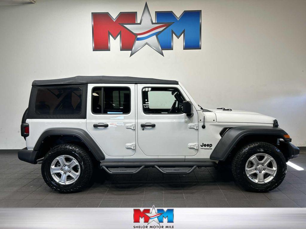 used 2022 Jeep Wrangler Unlimited car, priced at $27,684