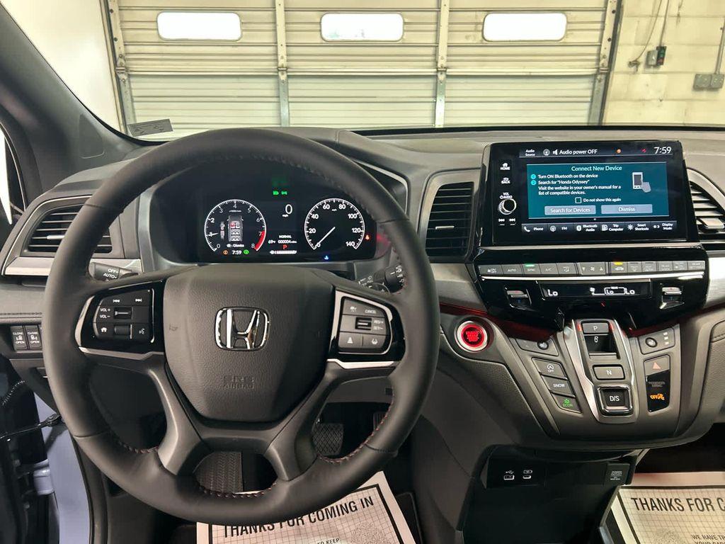 new 2026 Honda Odyssey car, priced at $44,042