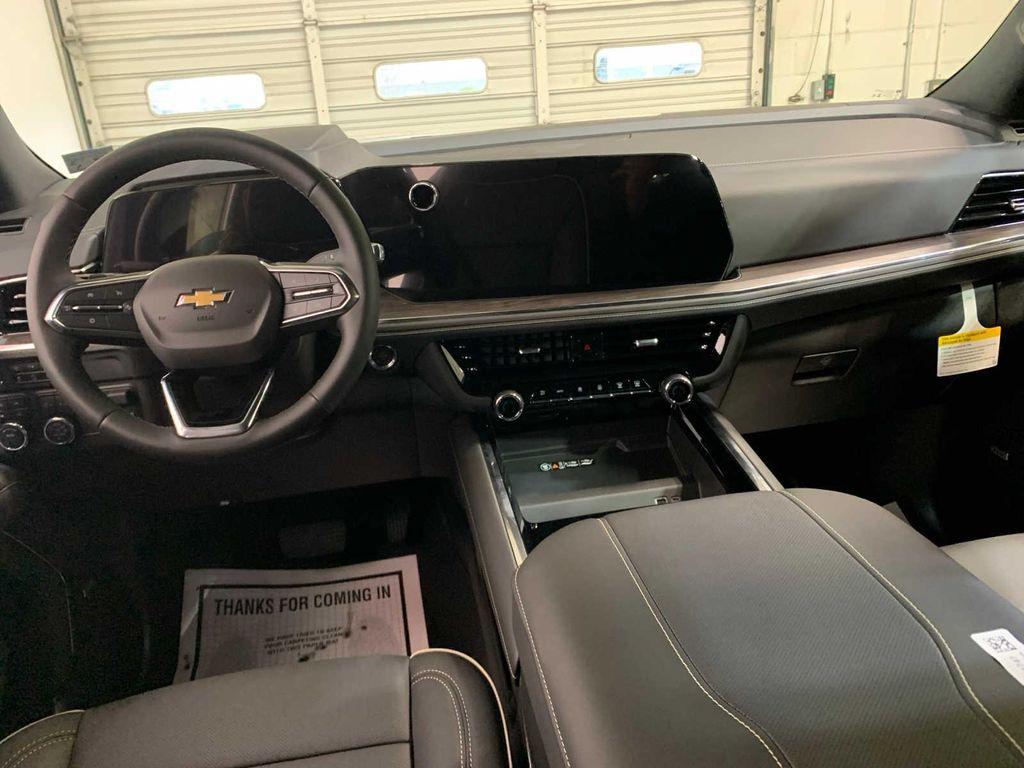 new 2026 Chevrolet Suburban car, priced at $91,498