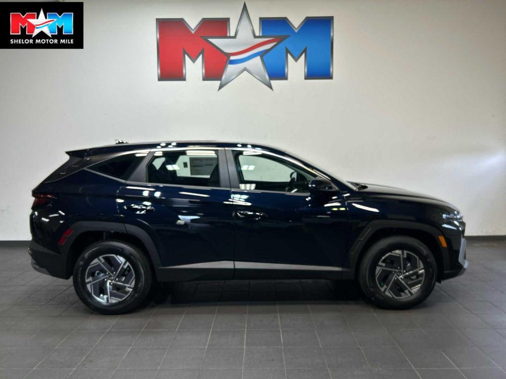 new 2026 Hyundai TUCSON Hybrid car, priced at $34,225