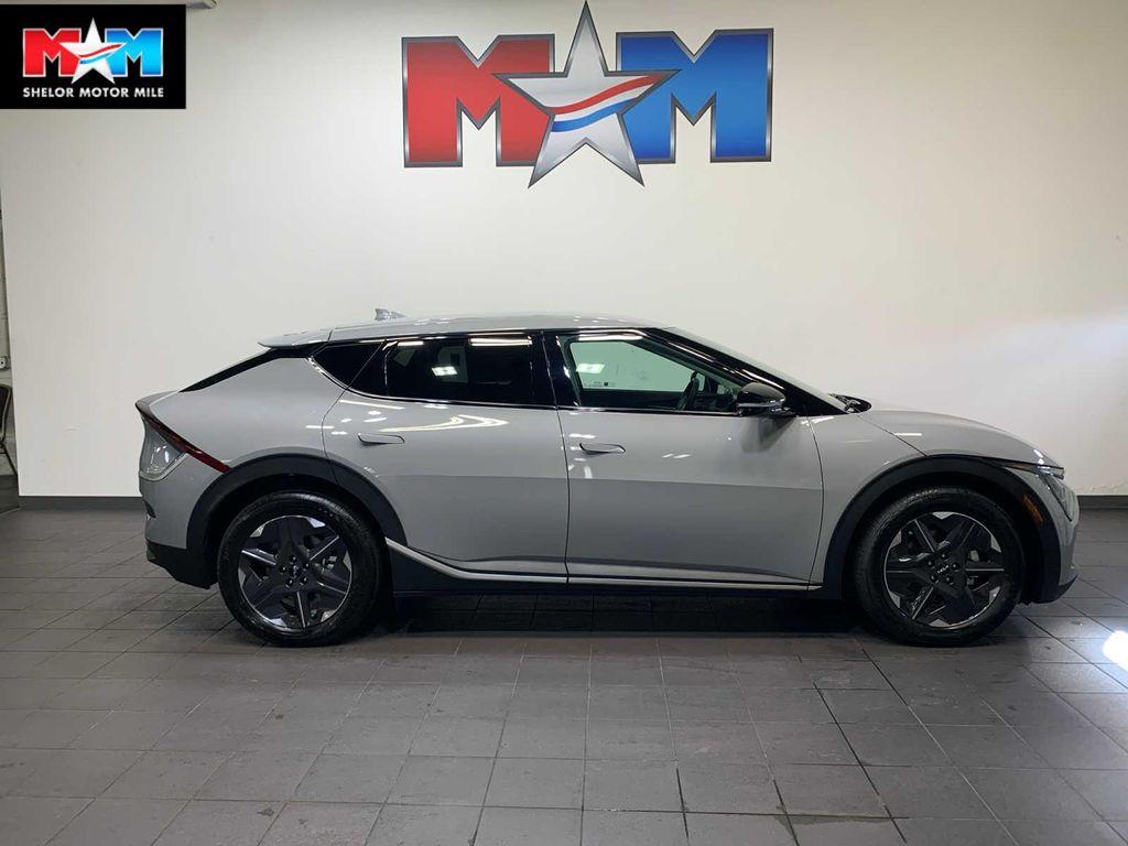 new 2025 Kia EV6 car, priced at $50,999