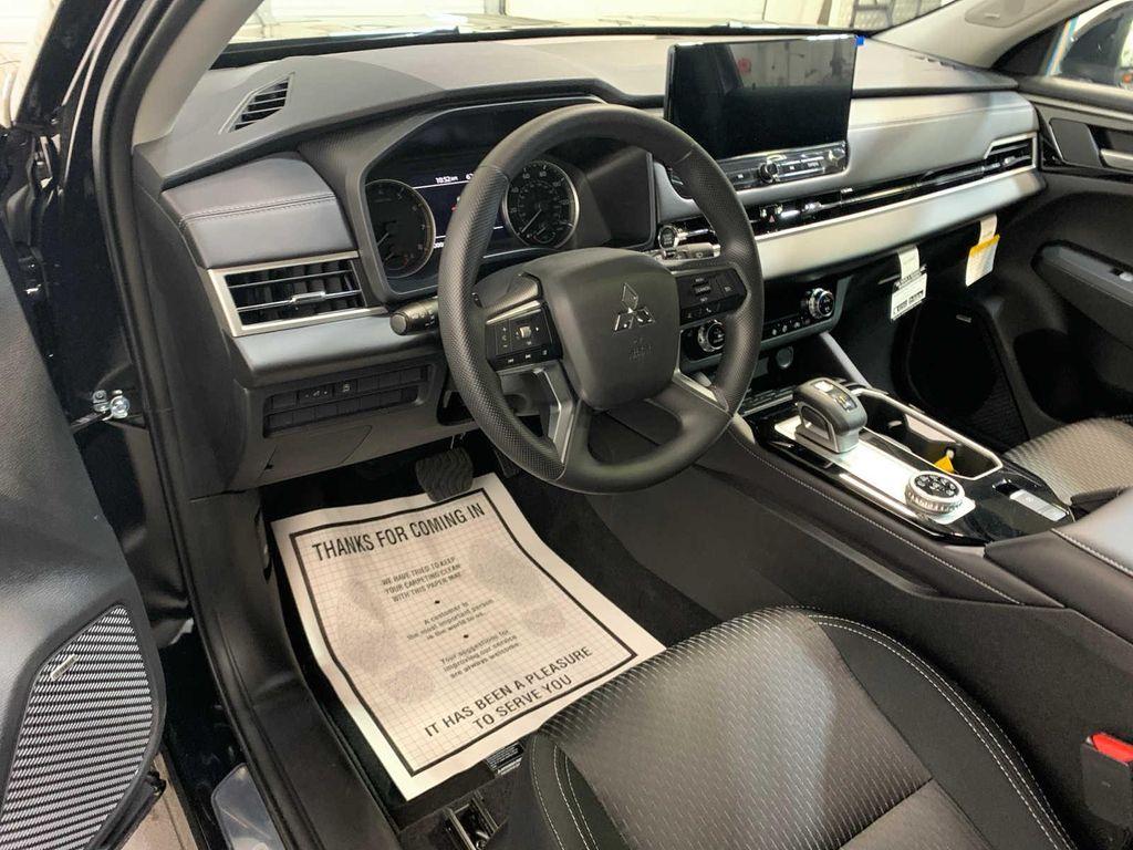 new 2026 Mitsubishi Outlander car, priced at $34,755