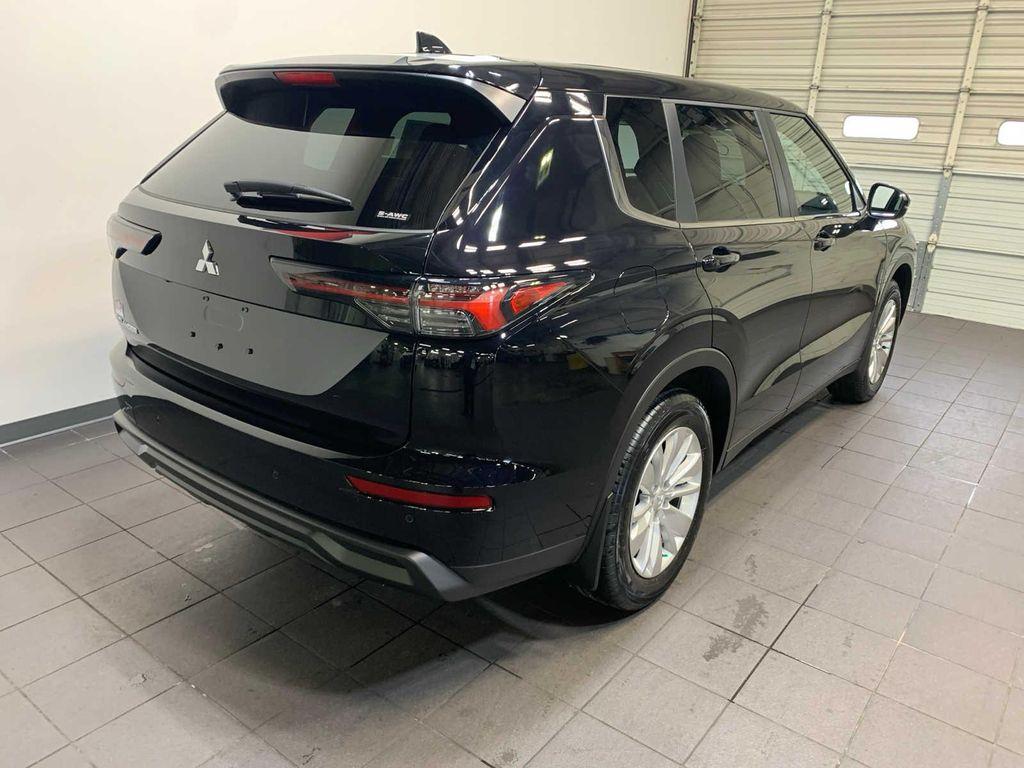 new 2026 Mitsubishi Outlander car, priced at $34,755