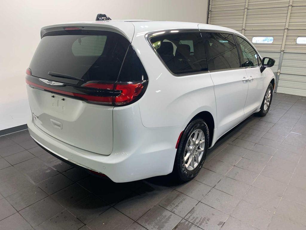 used 2024 Chrysler Pacifica car, priced at $31,775
