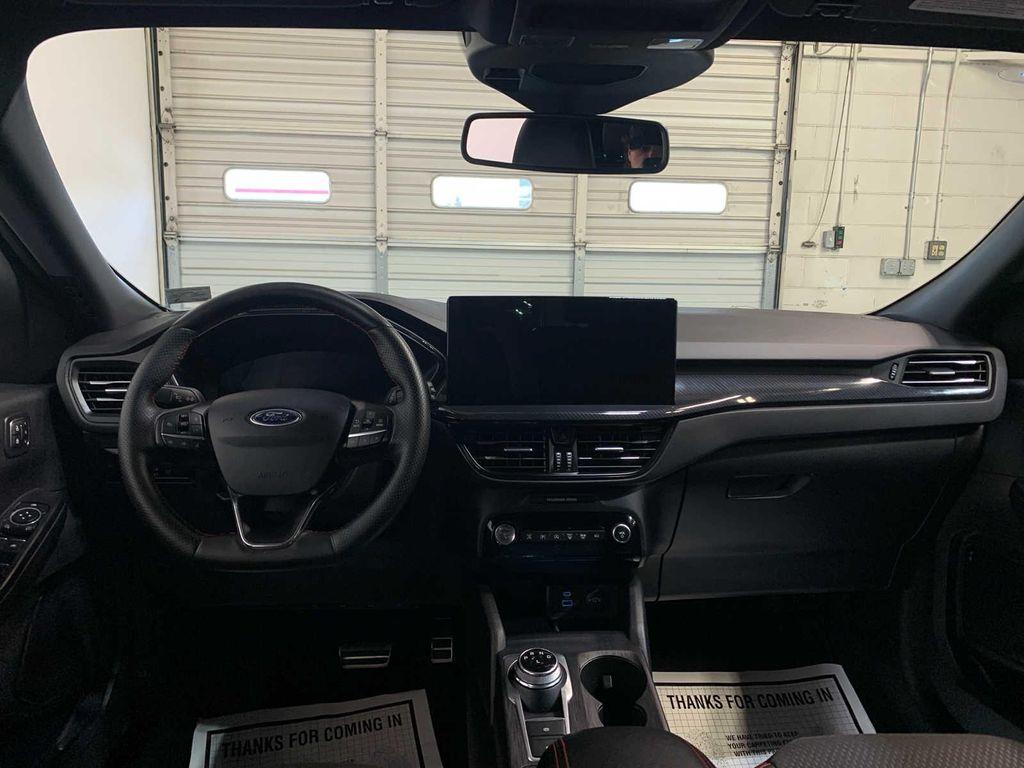 used 2023 Ford Escape car, priced at $28,948