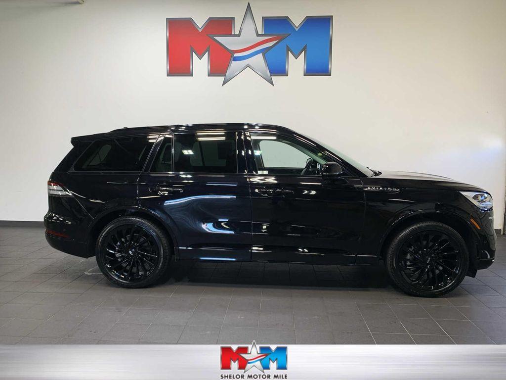 used 2024 Lincoln Aviator car, priced at $67,681