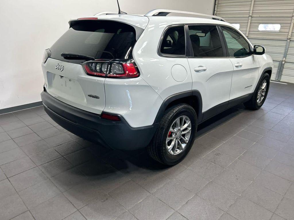 used 2019 Jeep Cherokee car, priced at $17,186