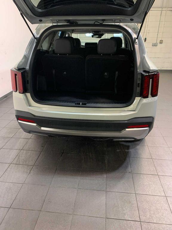 new 2026 Kia Sorento car, priced at $38,369