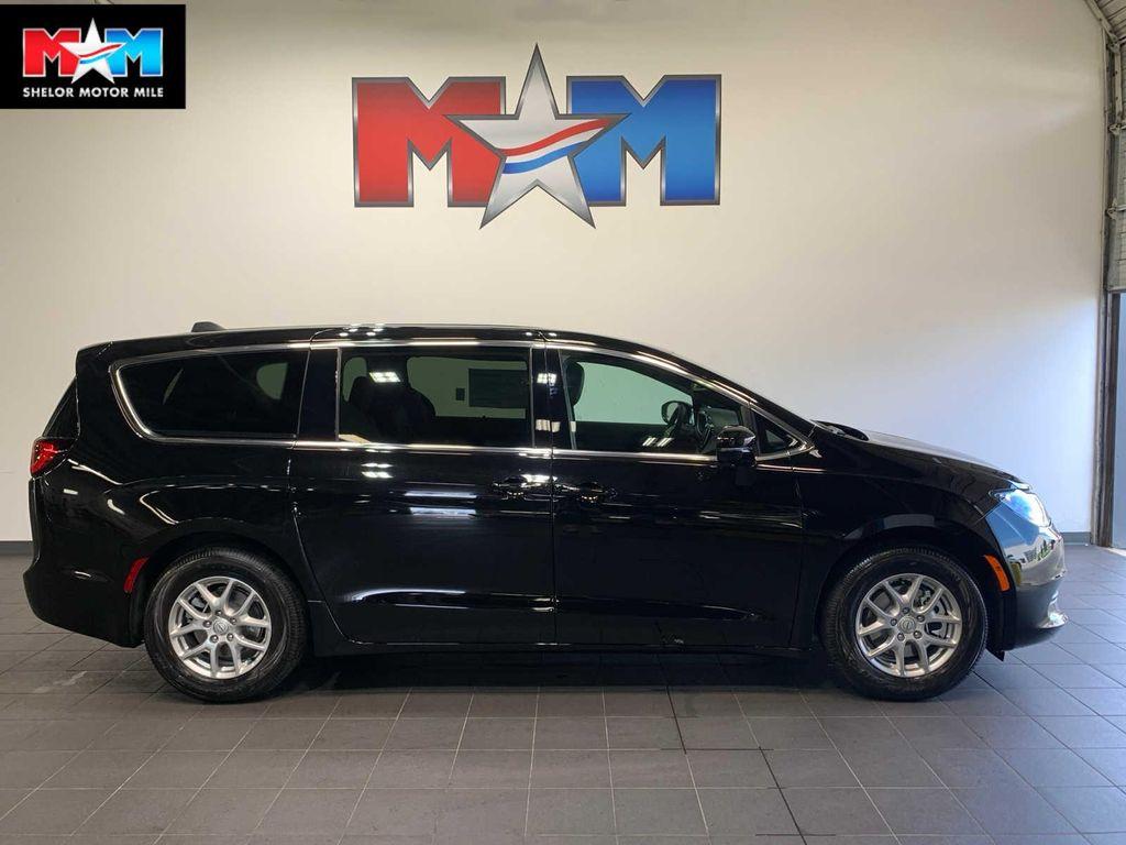 new 2025 Chrysler Voyager car, priced at $40,490