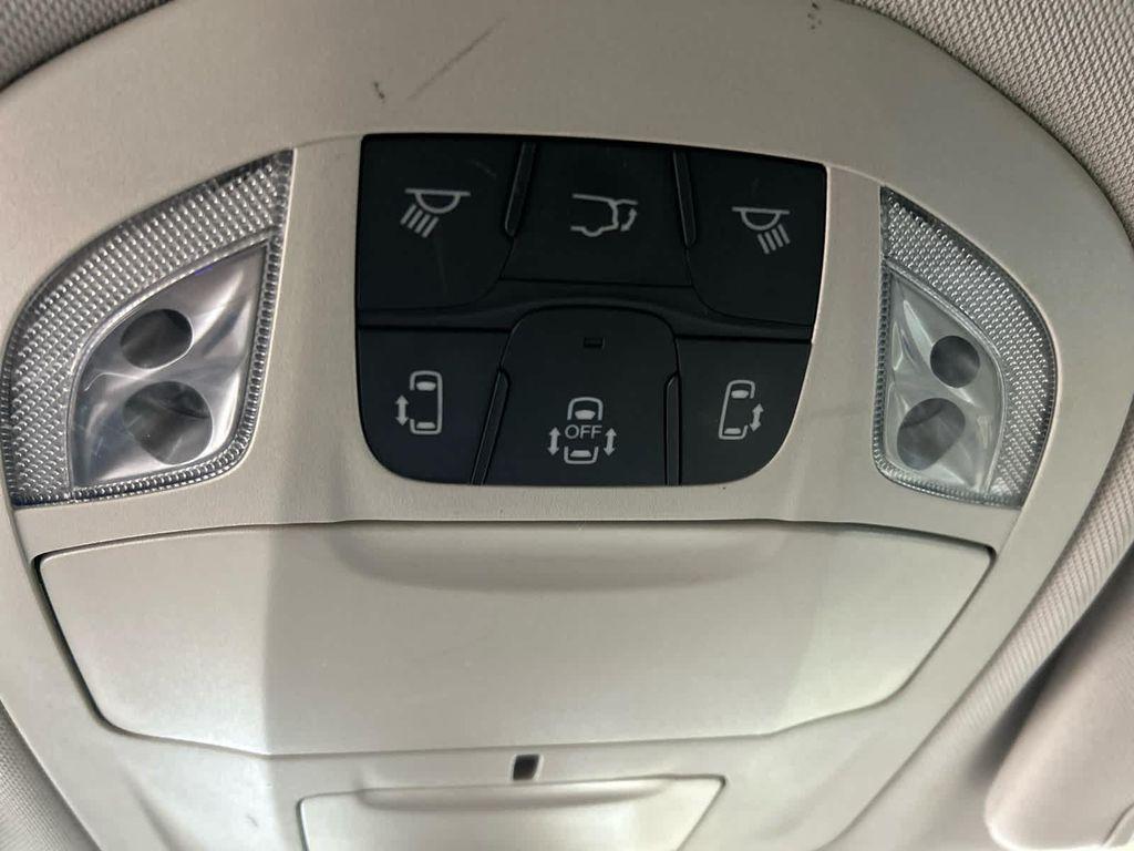 used 2019 Chrysler Pacifica car, priced at $12,486