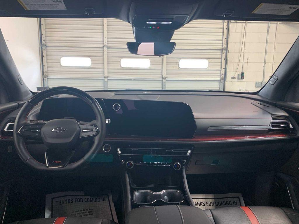 used 2024 Chevrolet Traverse car, priced at $48,548