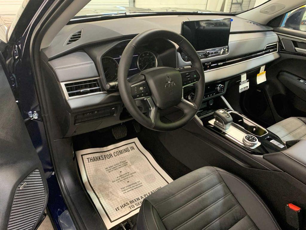 new 2026 Mitsubishi Outlander car, priced at $38,692