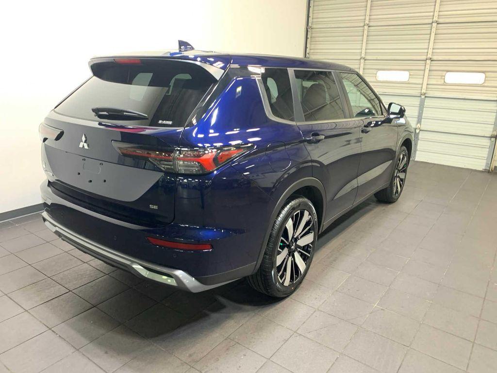 new 2026 Mitsubishi Outlander car, priced at $38,692