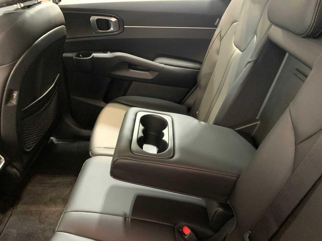 new 2026 Kia Sorento car, priced at $37,268