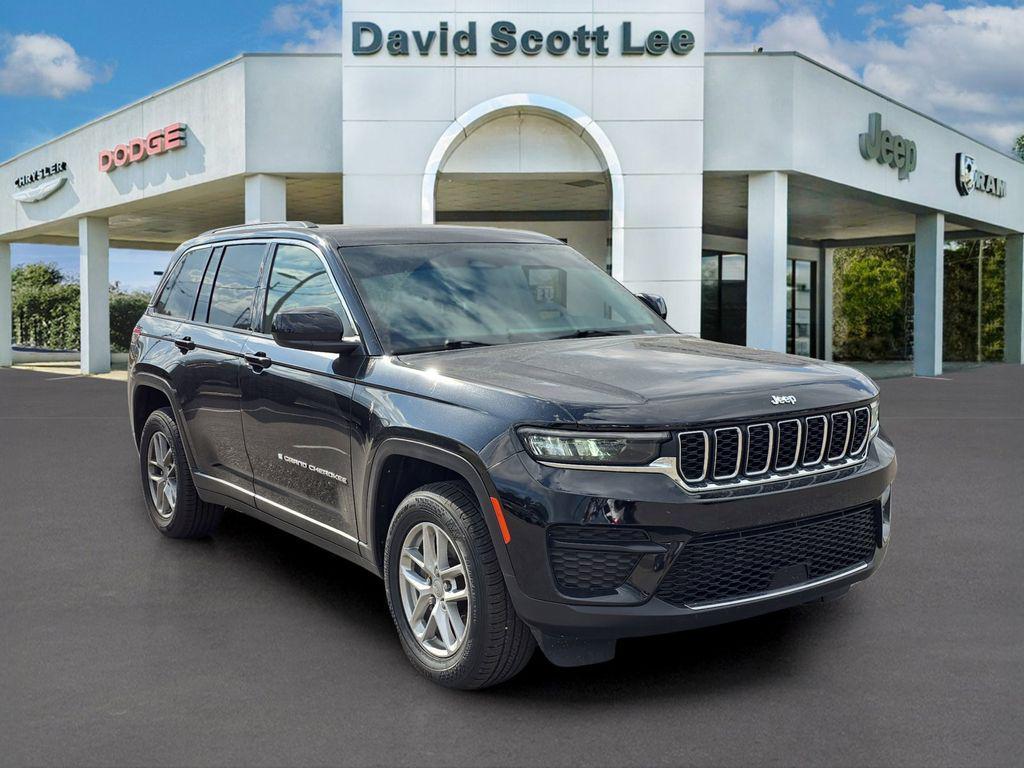 used 2023 Jeep Grand Cherokee car, priced at $27,500