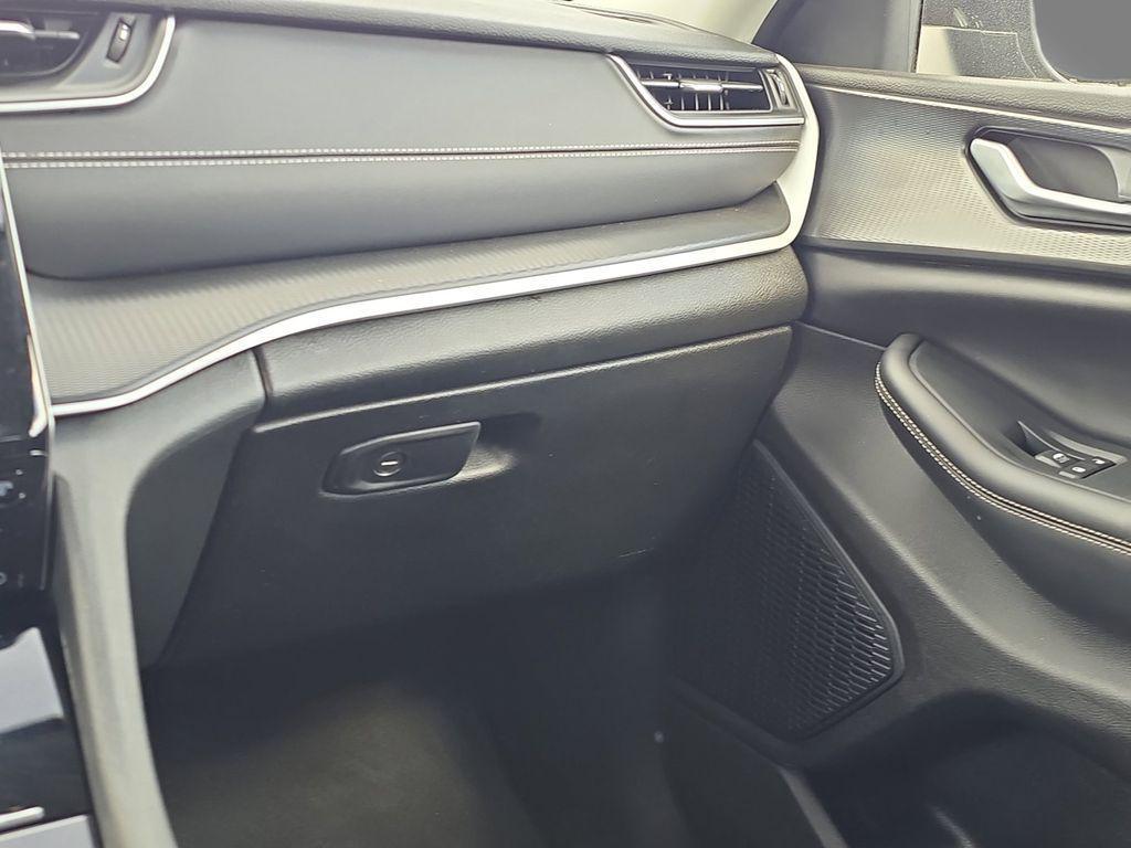 used 2023 Jeep Grand Cherokee car, priced at $27,500