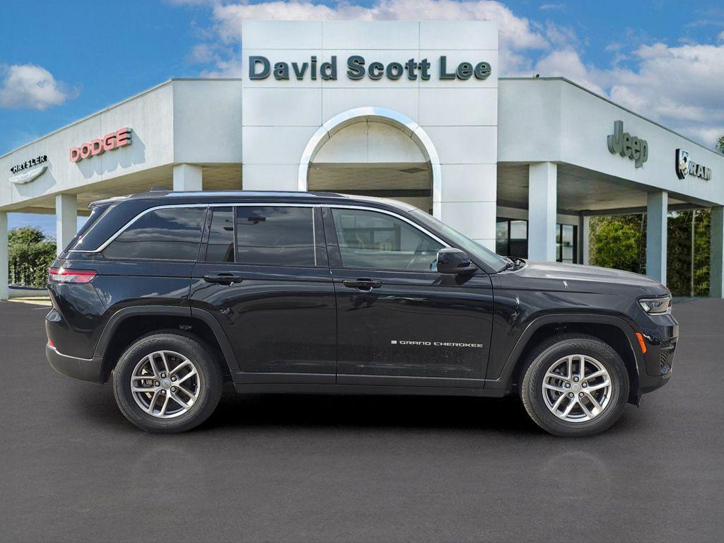 used 2023 Jeep Grand Cherokee car, priced at $27,500