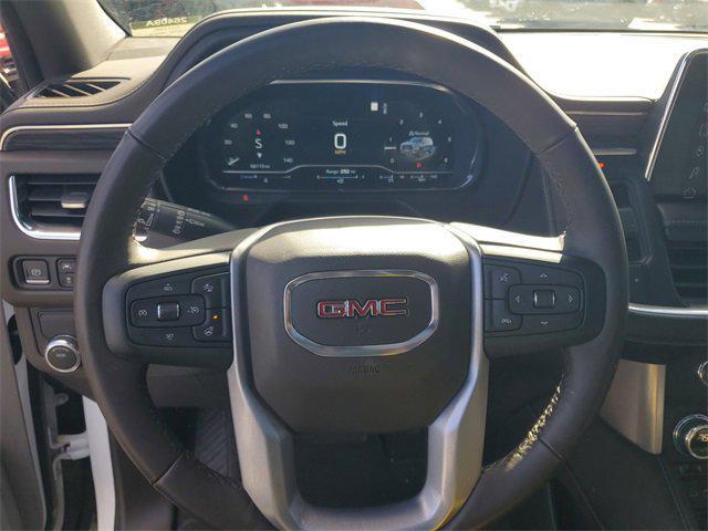 used 2022 GMC Yukon car, priced at $41,990
