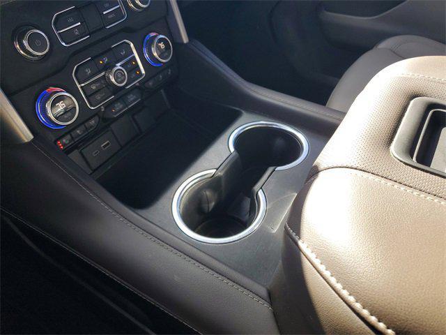 used 2022 GMC Yukon car, priced at $41,990