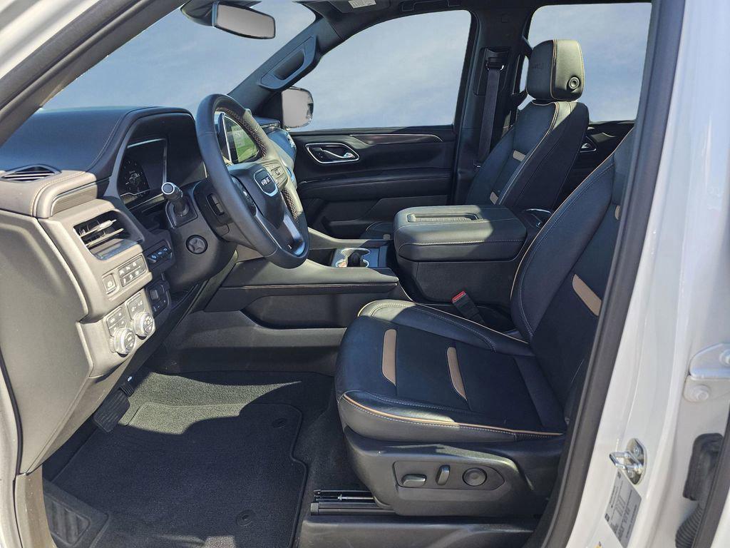 used 2023 GMC Yukon XL car, priced at $58,990