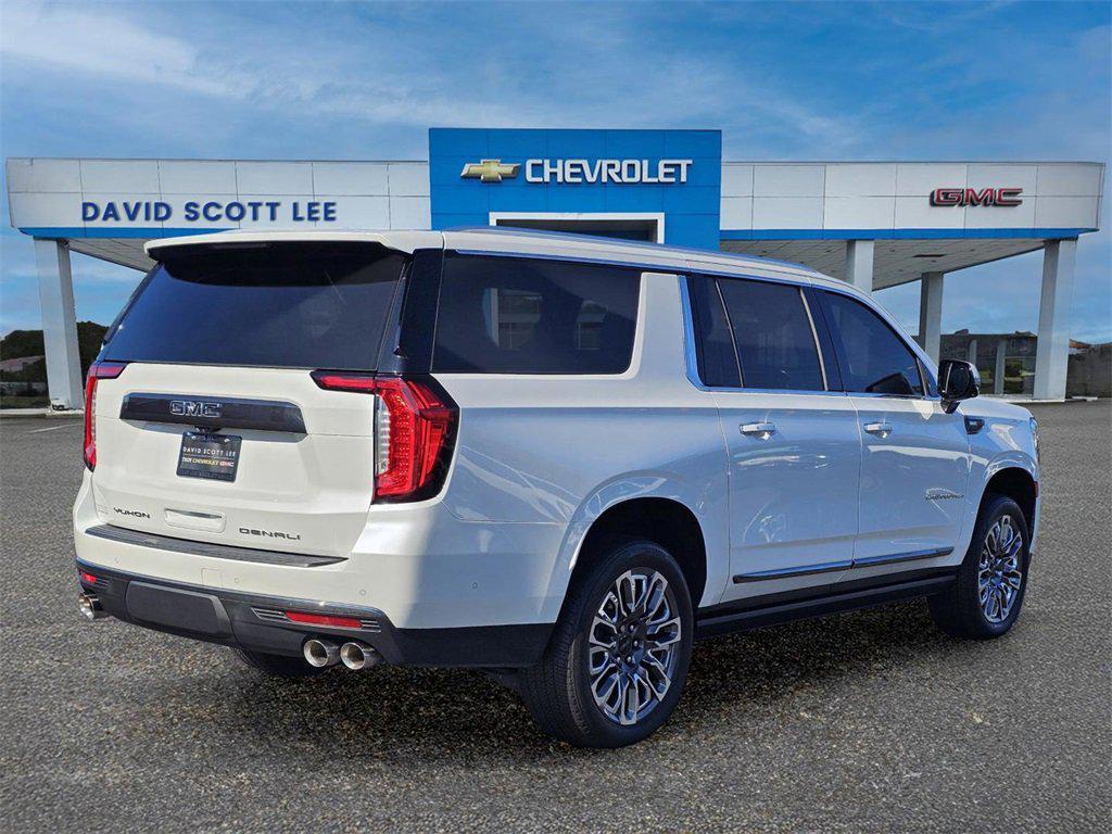 used 2023 GMC Yukon XL car, priced at $74,990