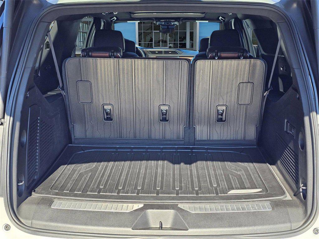 used 2023 GMC Yukon XL car, priced at $74,990