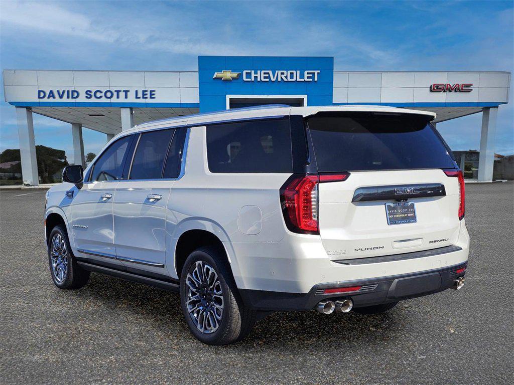 used 2023 GMC Yukon XL car, priced at $74,990