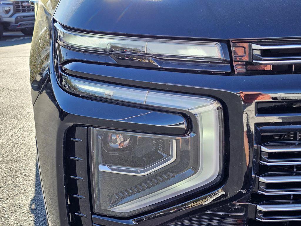 used 2025 Chevrolet Tahoe car, priced at $76,890