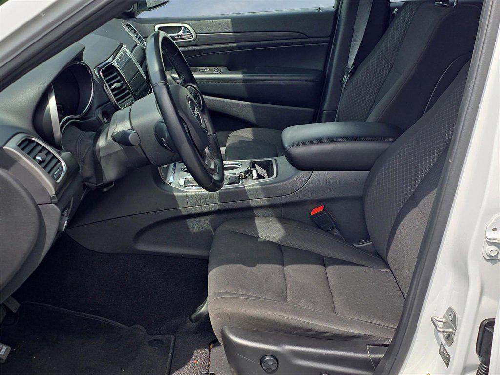 used 2021 Jeep Grand Cherokee car, priced at $22,500