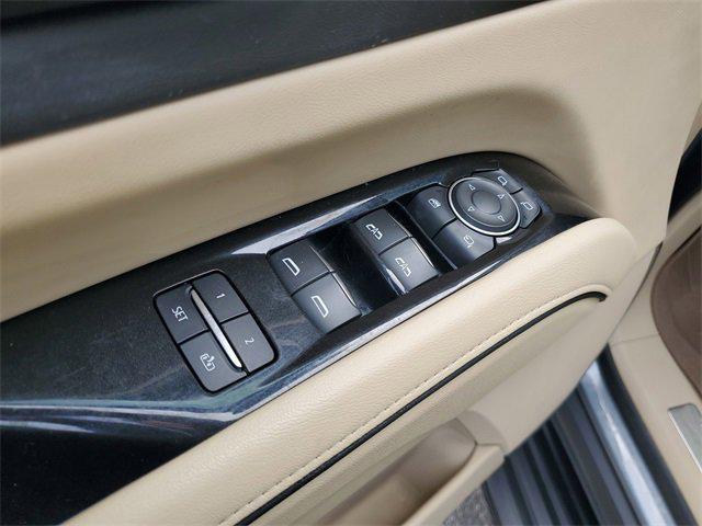 used 2022 Cadillac Escalade car, priced at $50,990