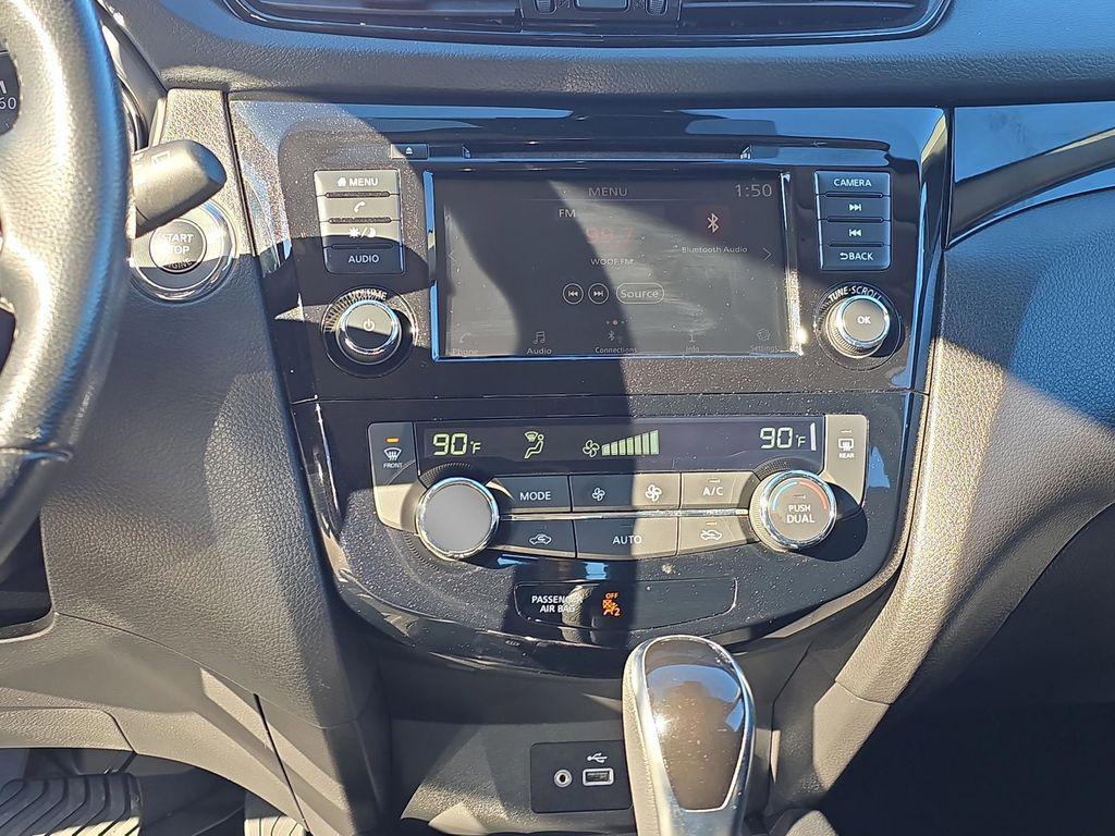 used 2022 Nissan Rogue Sport car, priced at $19,990