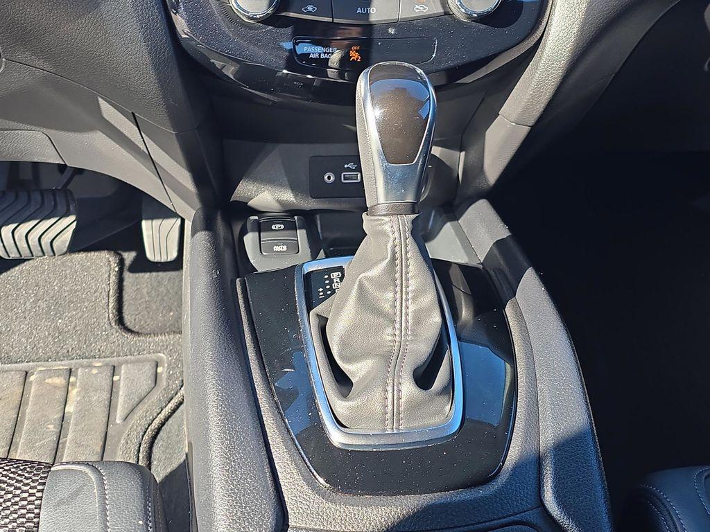 used 2022 Nissan Rogue Sport car, priced at $19,990