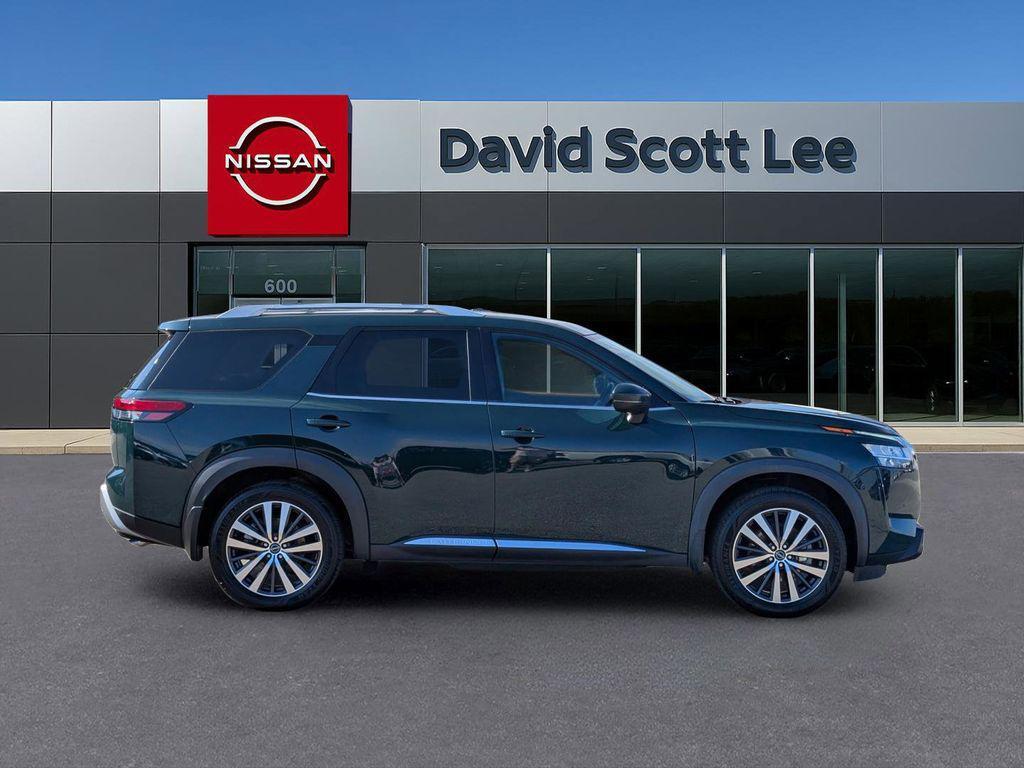 used 2022 Nissan Pathfinder car, priced at $29,990